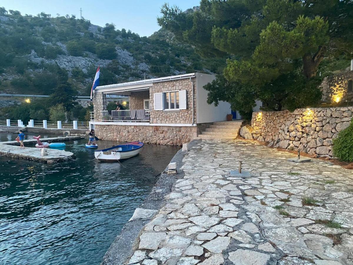 Вилла Kuca Za Odmor Jelena Стариград-Пакленица Экстерьер фото